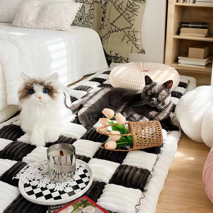 Cream-colored Large Plaid Square Fuzzy Pet Mat Bed