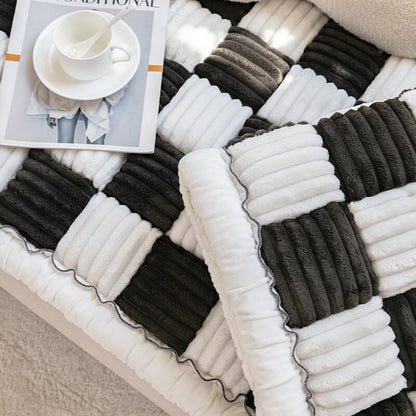 Cream-colored Large Plaid Square Fuzzy Pet Mat Bed