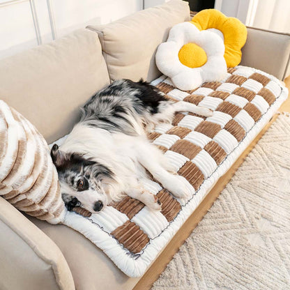 Cream-colored Large Plaid Square Fuzzy Pet Mat Bed